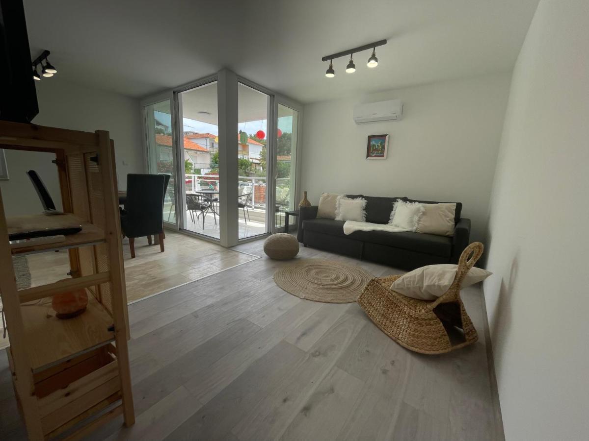 Vila Regina Apartment Paloma With Swimming Pool Jezera Exterior foto