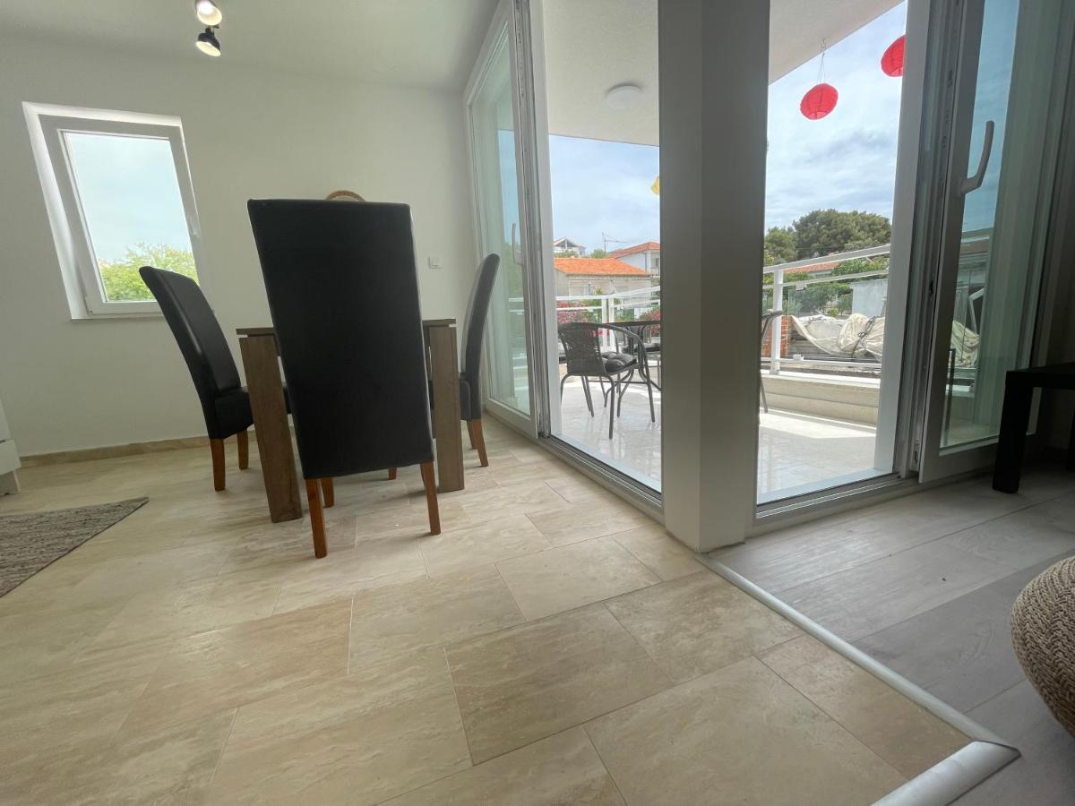 Vila Regina Apartment Paloma With Swimming Pool Jezera Exterior foto