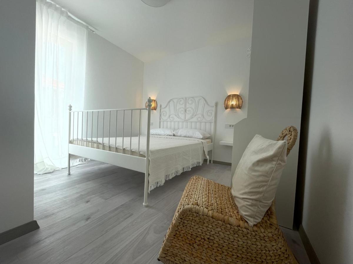 Vila Regina Apartment Paloma With Swimming Pool Jezera Exterior foto