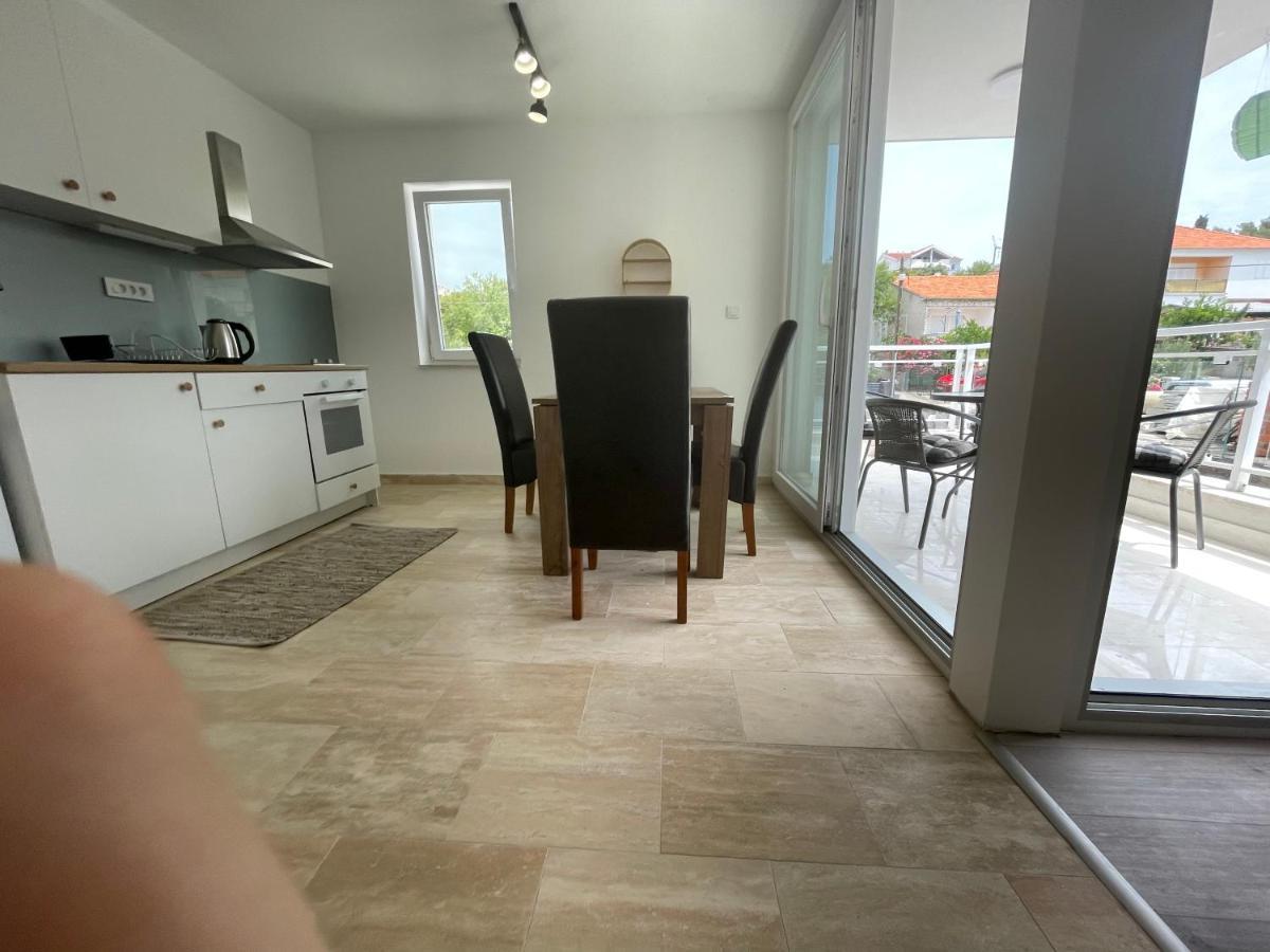 Vila Regina Apartment Paloma With Swimming Pool Jezera Exterior foto