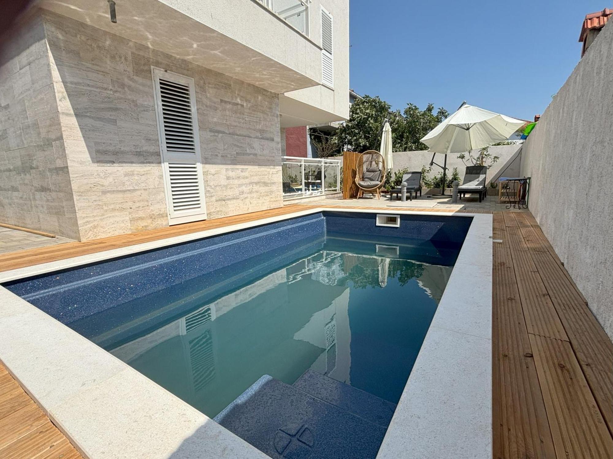 Vila Regina Apartment Paloma With Swimming Pool Jezera Exterior foto